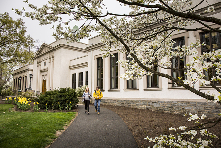 students walking outside the library at DelVal