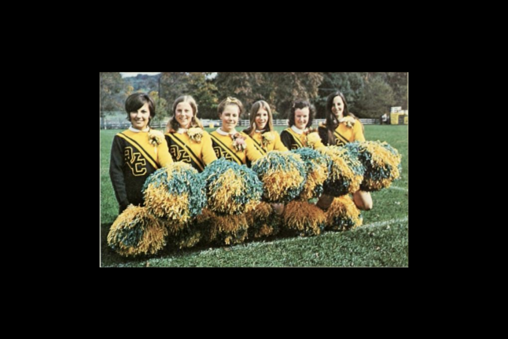Aggie cheerleaders of 1972